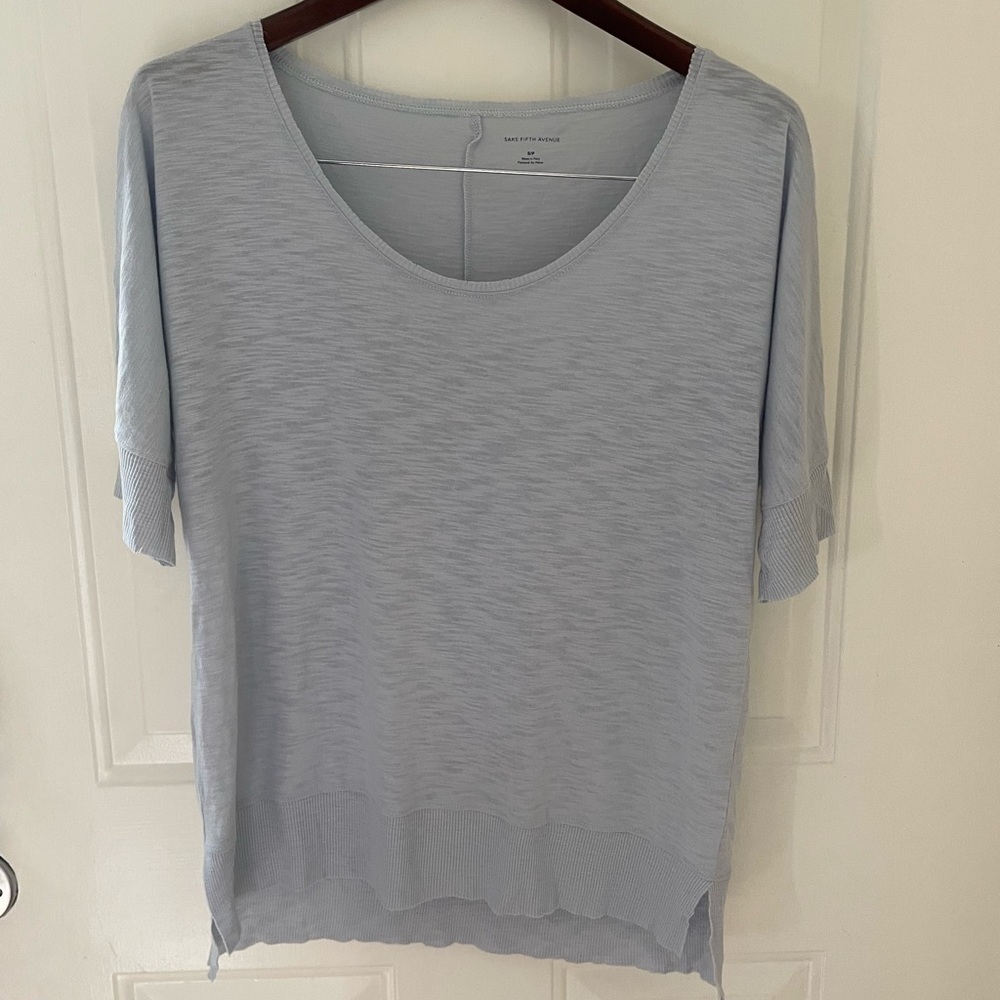 Saks Fifth Avenue Sky Blue Scoop Neck Short Sleeve Tshirt Women Small
50% Cotton - Picture 6 of 9